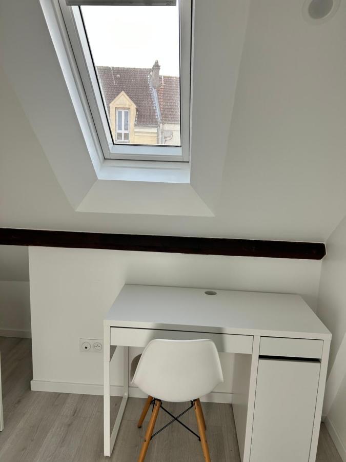 F3 Au Grenier D'Une Maison Massy  Exterior foto